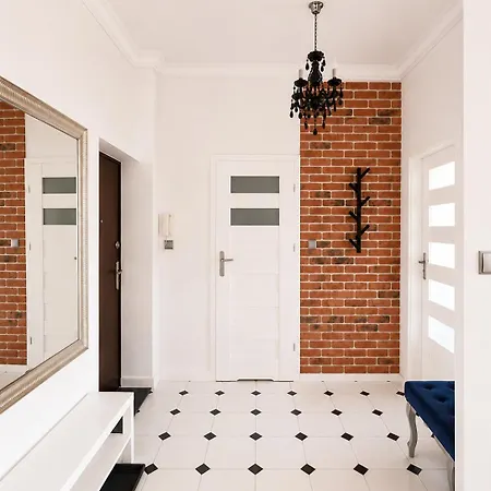Apartamento Lumina I Near Train Station Centralna I Ac Varsóvia